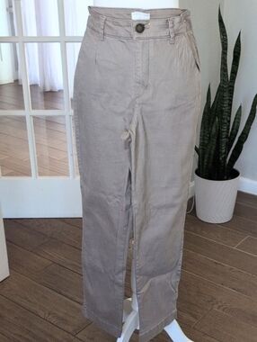 Nordstrom Caslon Khaki tan Chino Pants Size 10